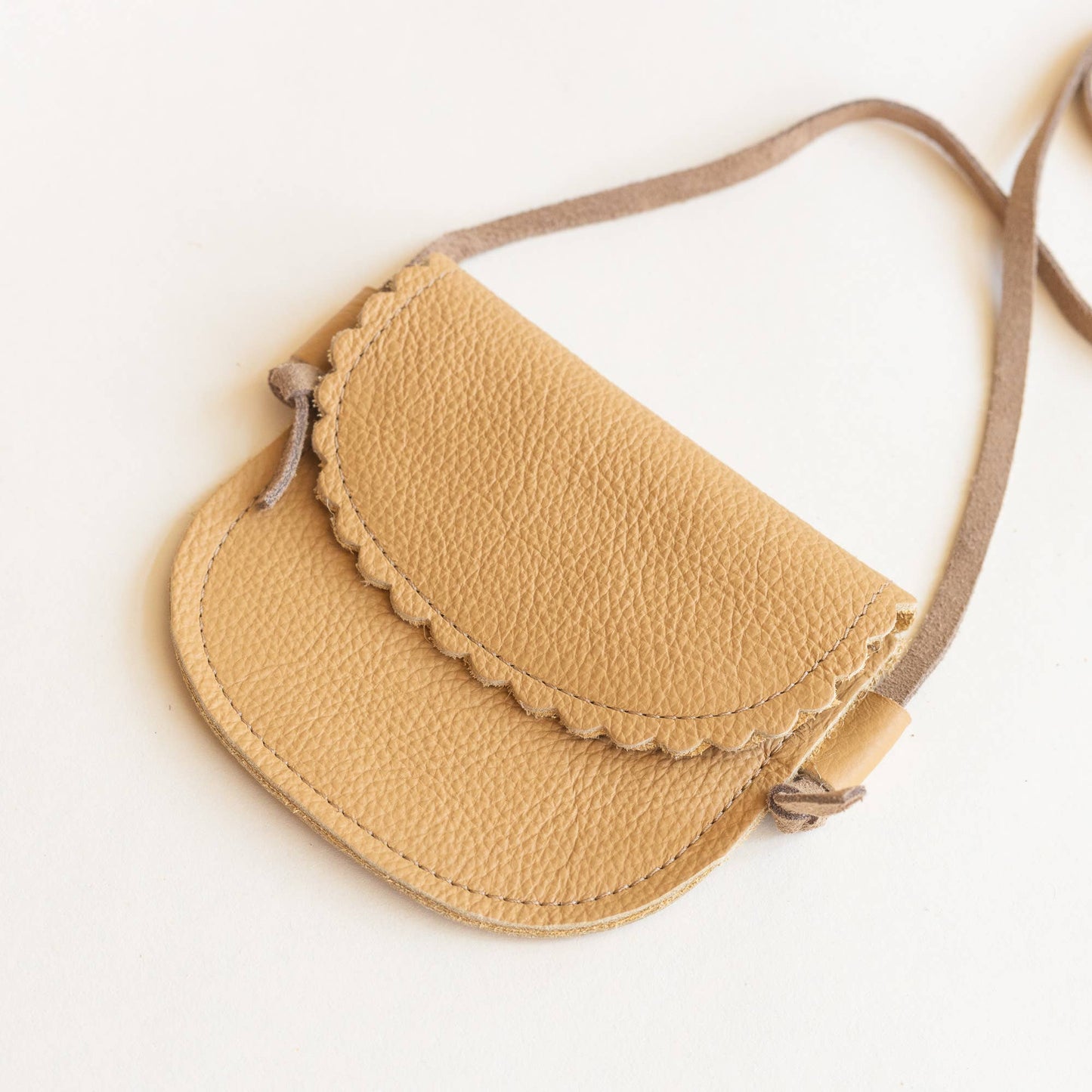 scalloped leather purse
