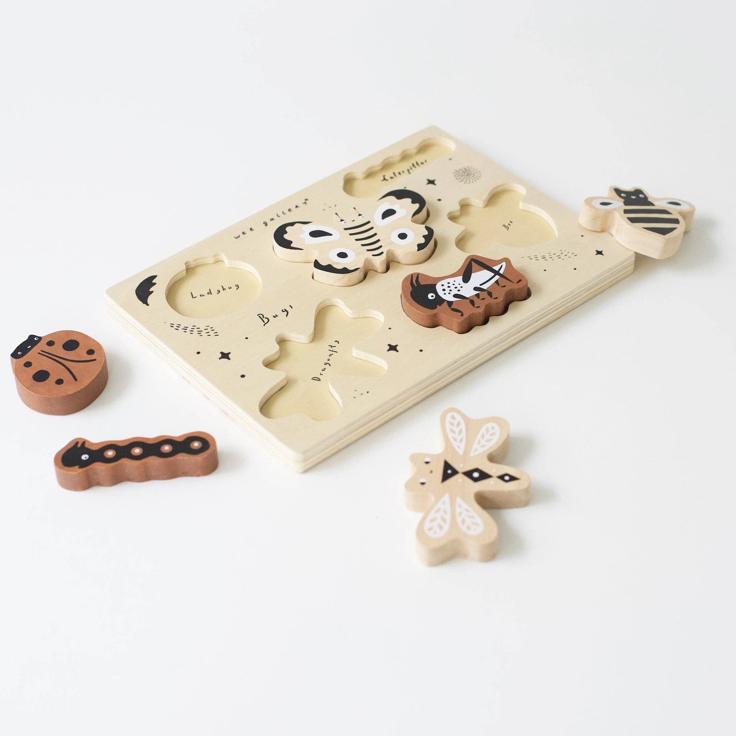 wooden tray puzzle - bugs