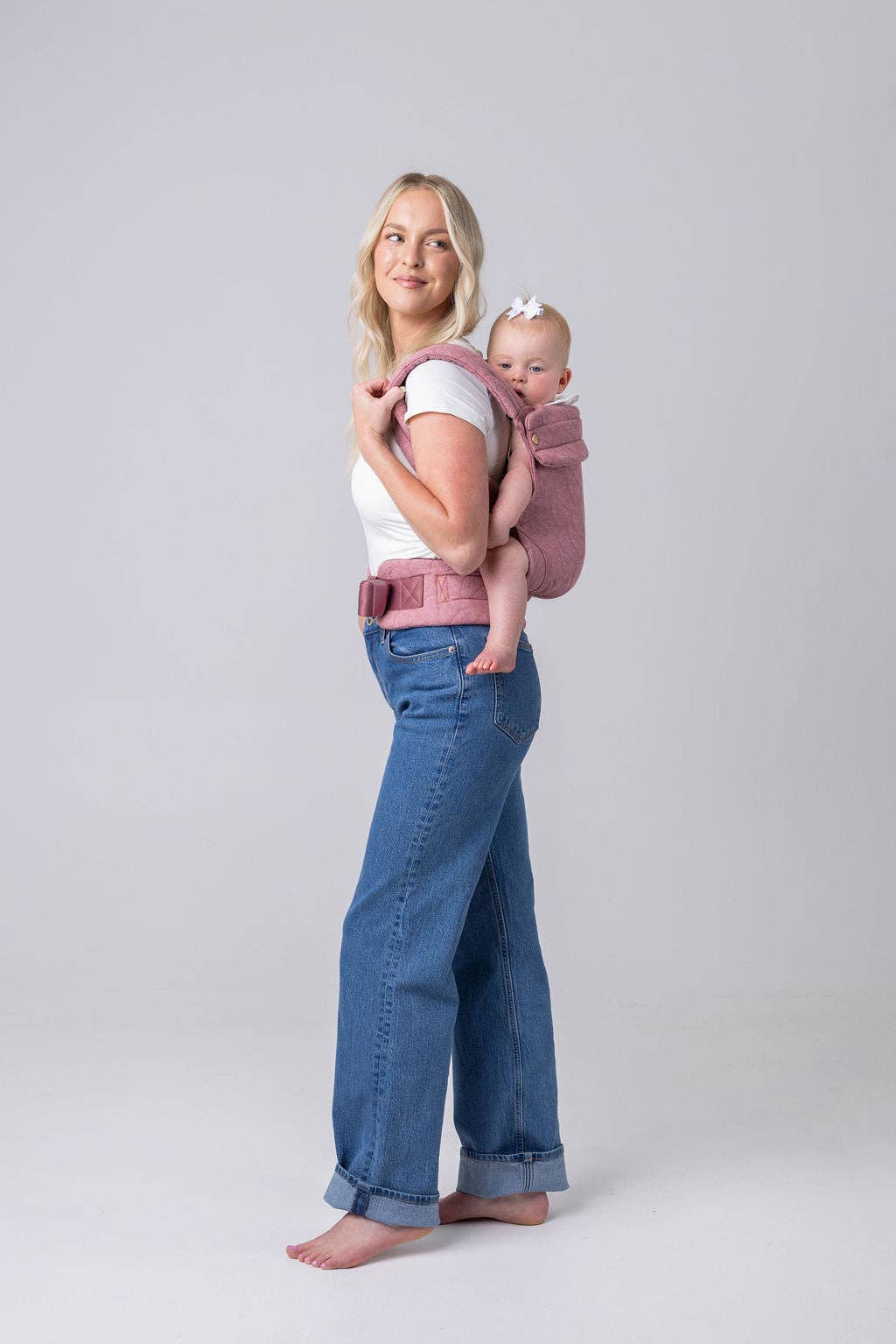 the monarch baby carrier - mauve wings
