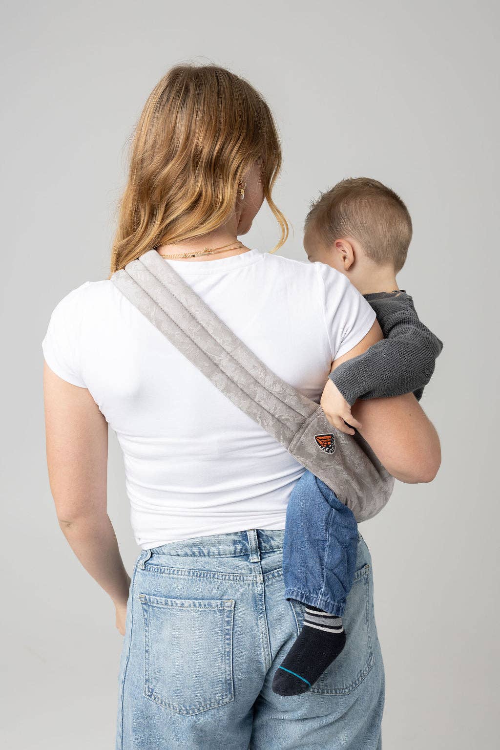 the monarch toddler sling - ashland camo