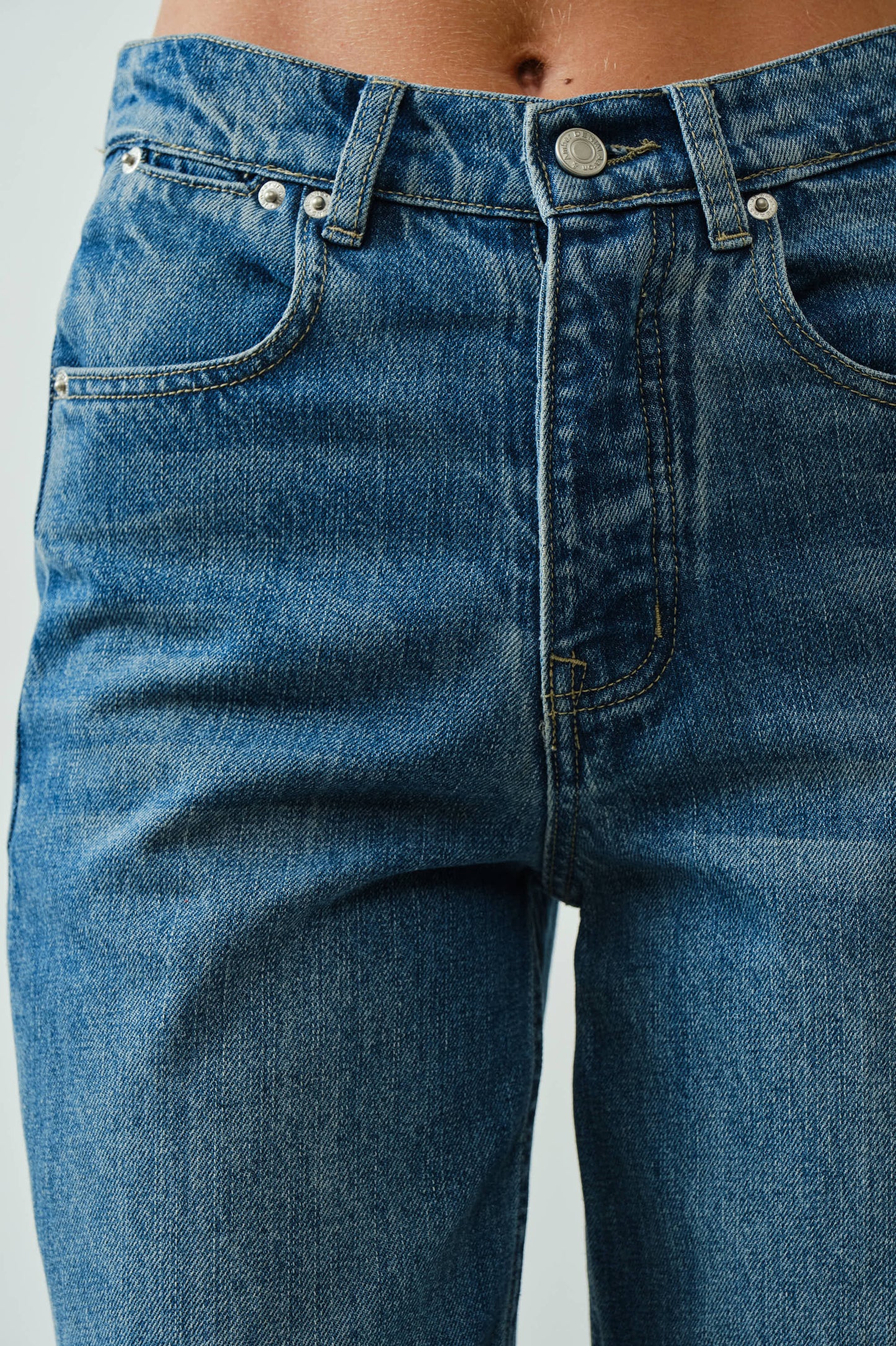 comfy slim semi barrrel pants