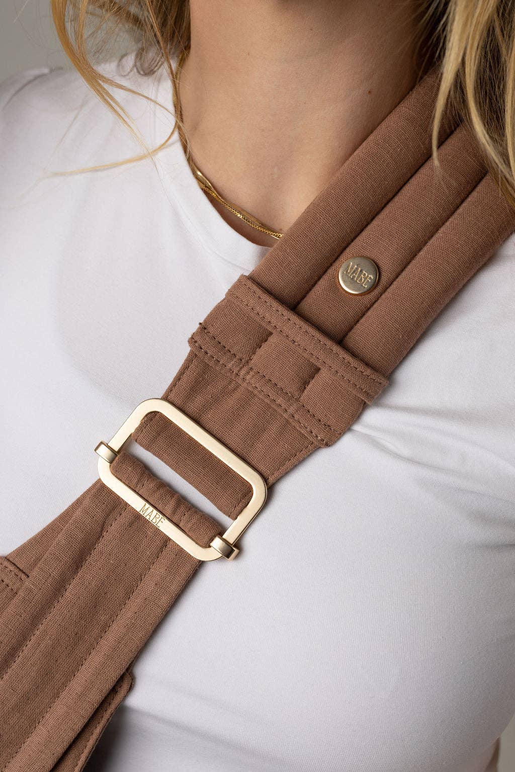 the monarch toddler sling - mocha