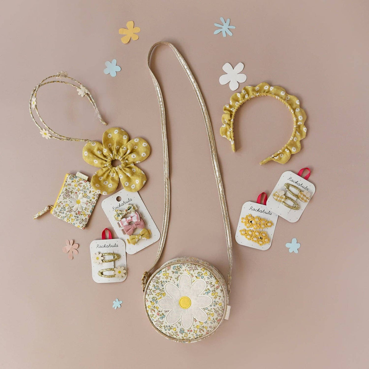Darling Daisy Daisy Scrunchie