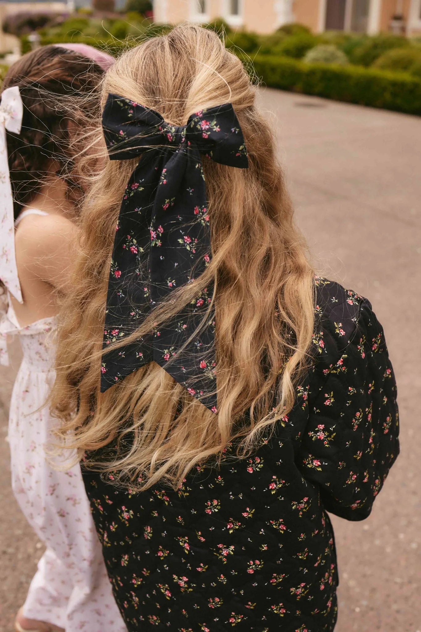 alora bow