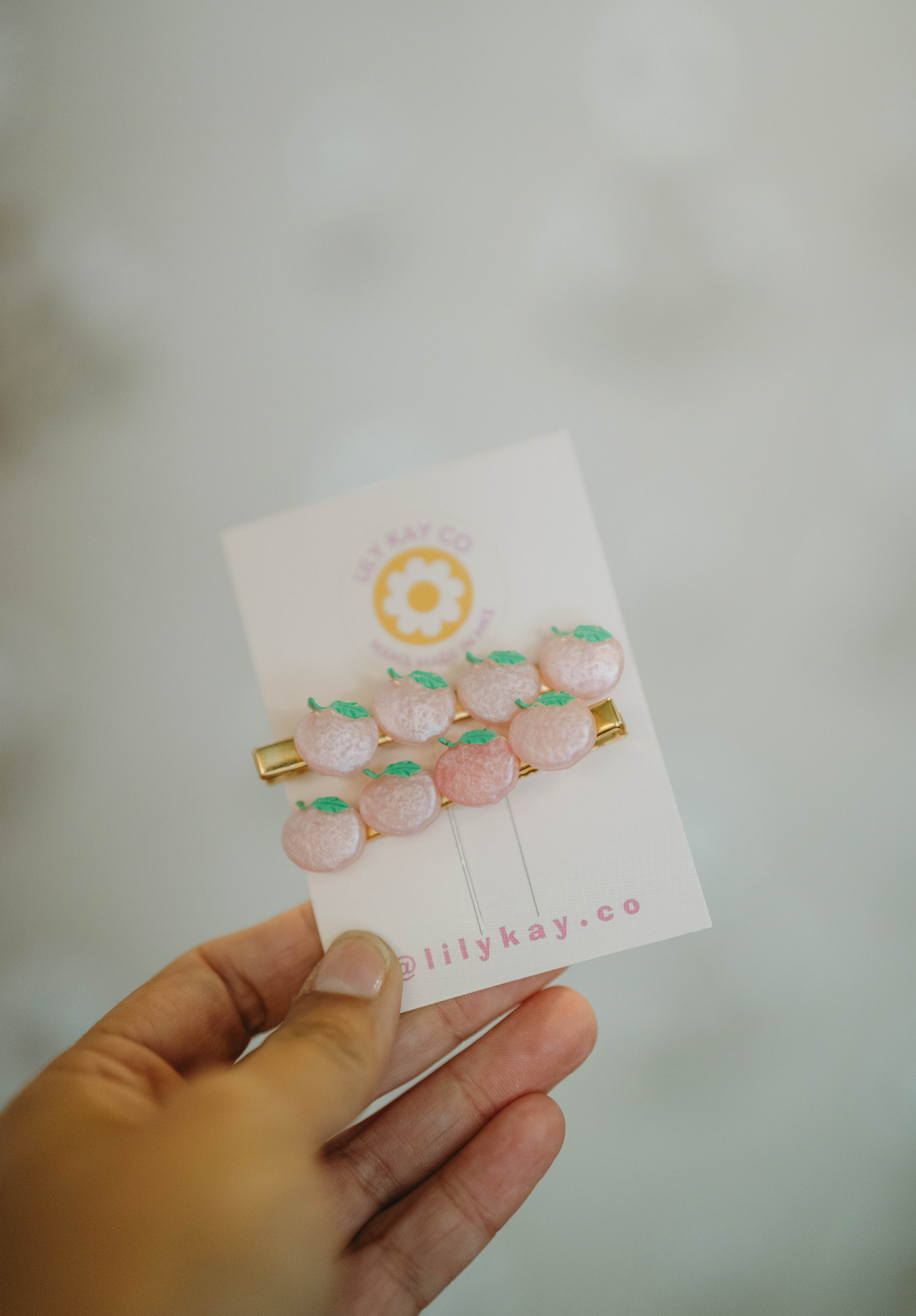 apple hair clips