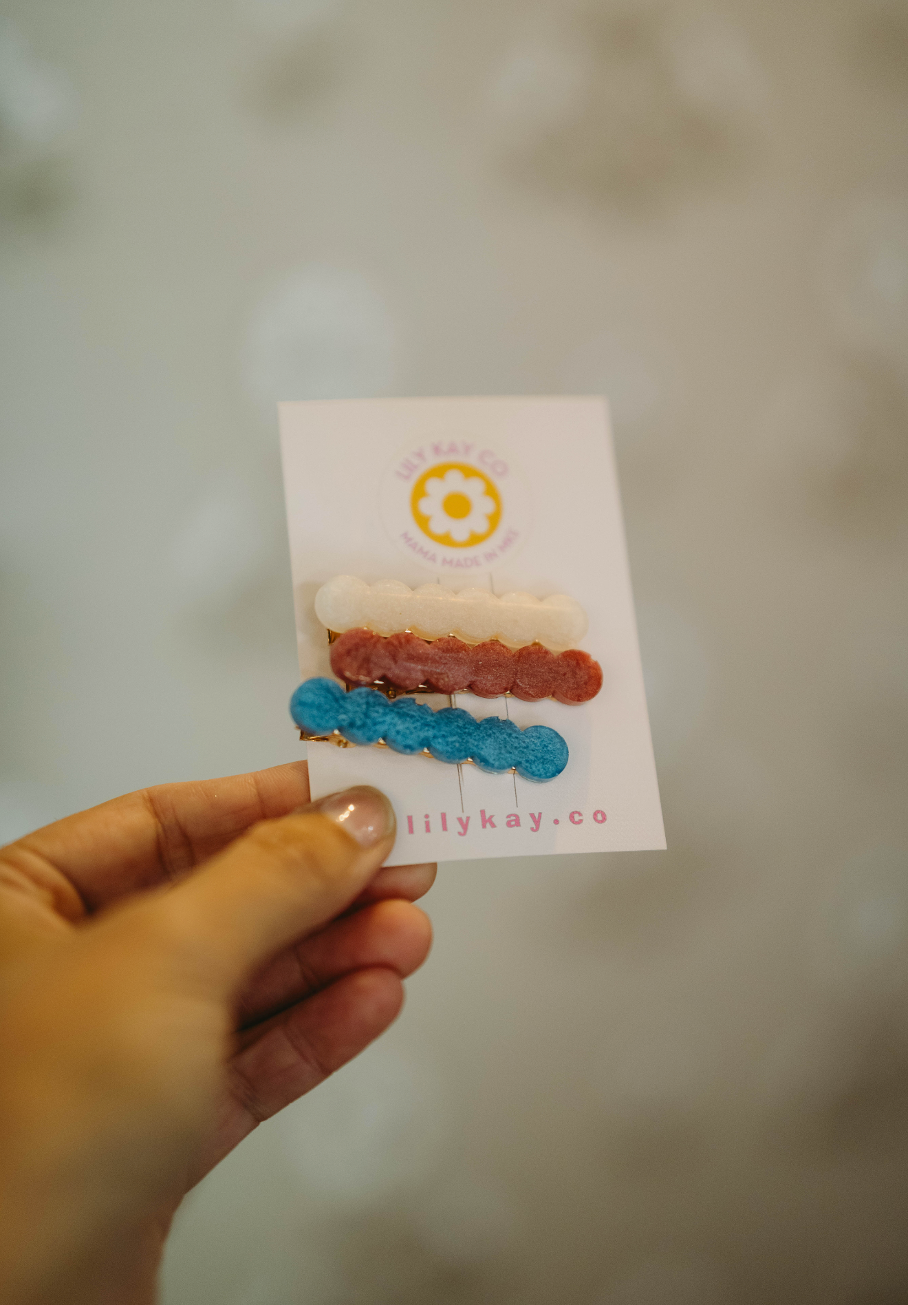 scallop hair clips