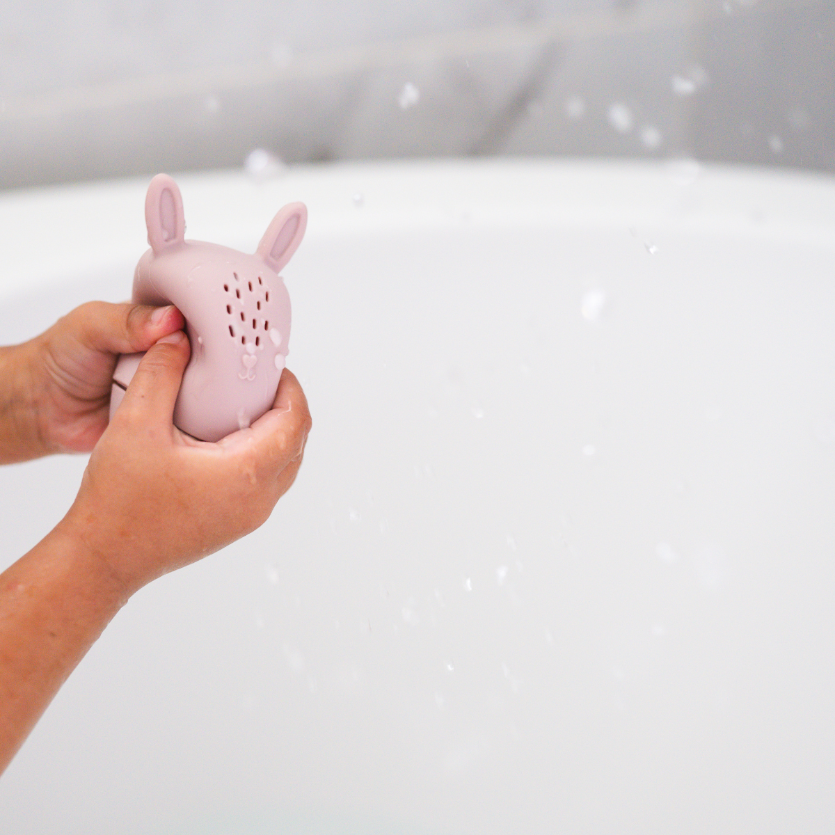 bath buddies silicone water toys