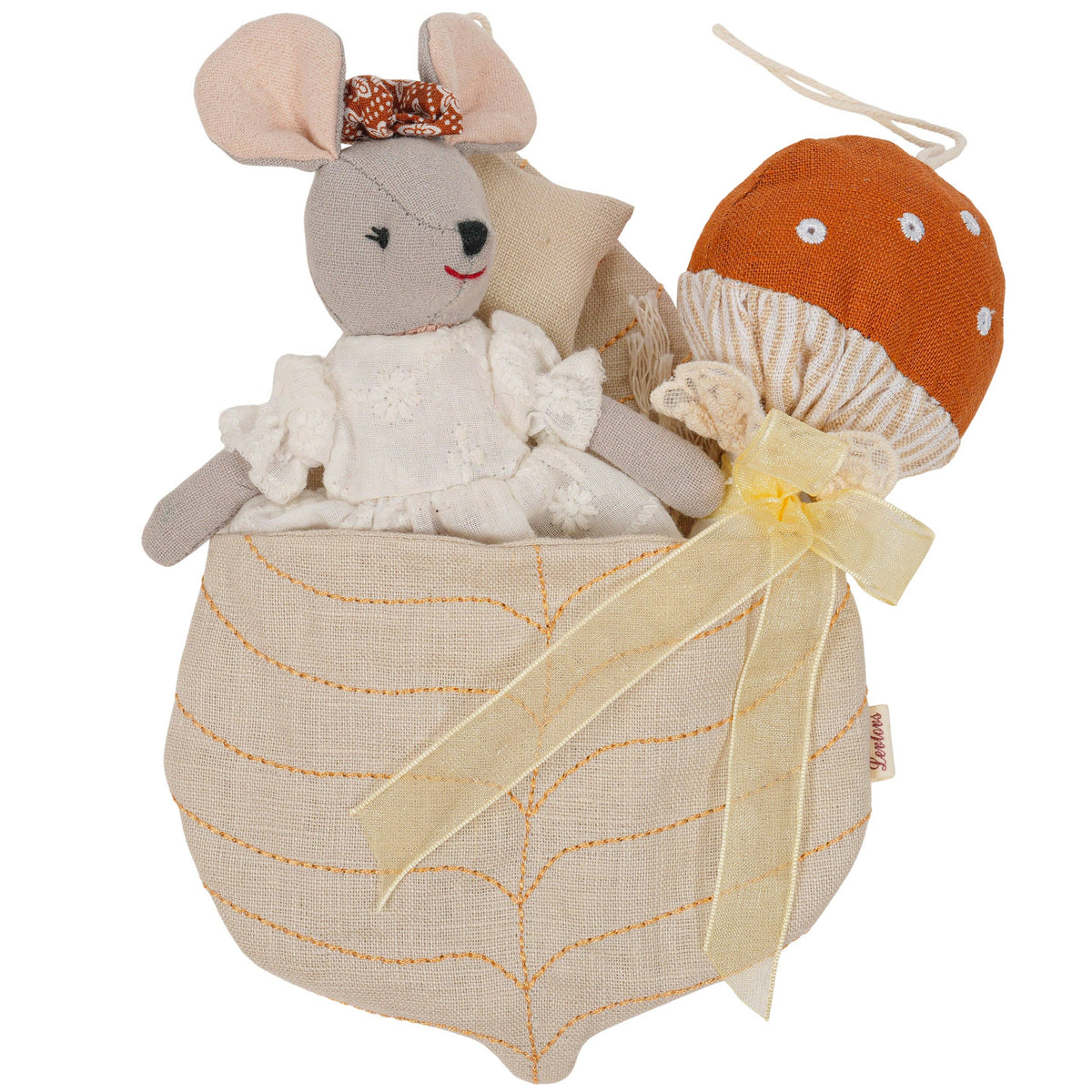 mouse and the mushroom wonder forest set