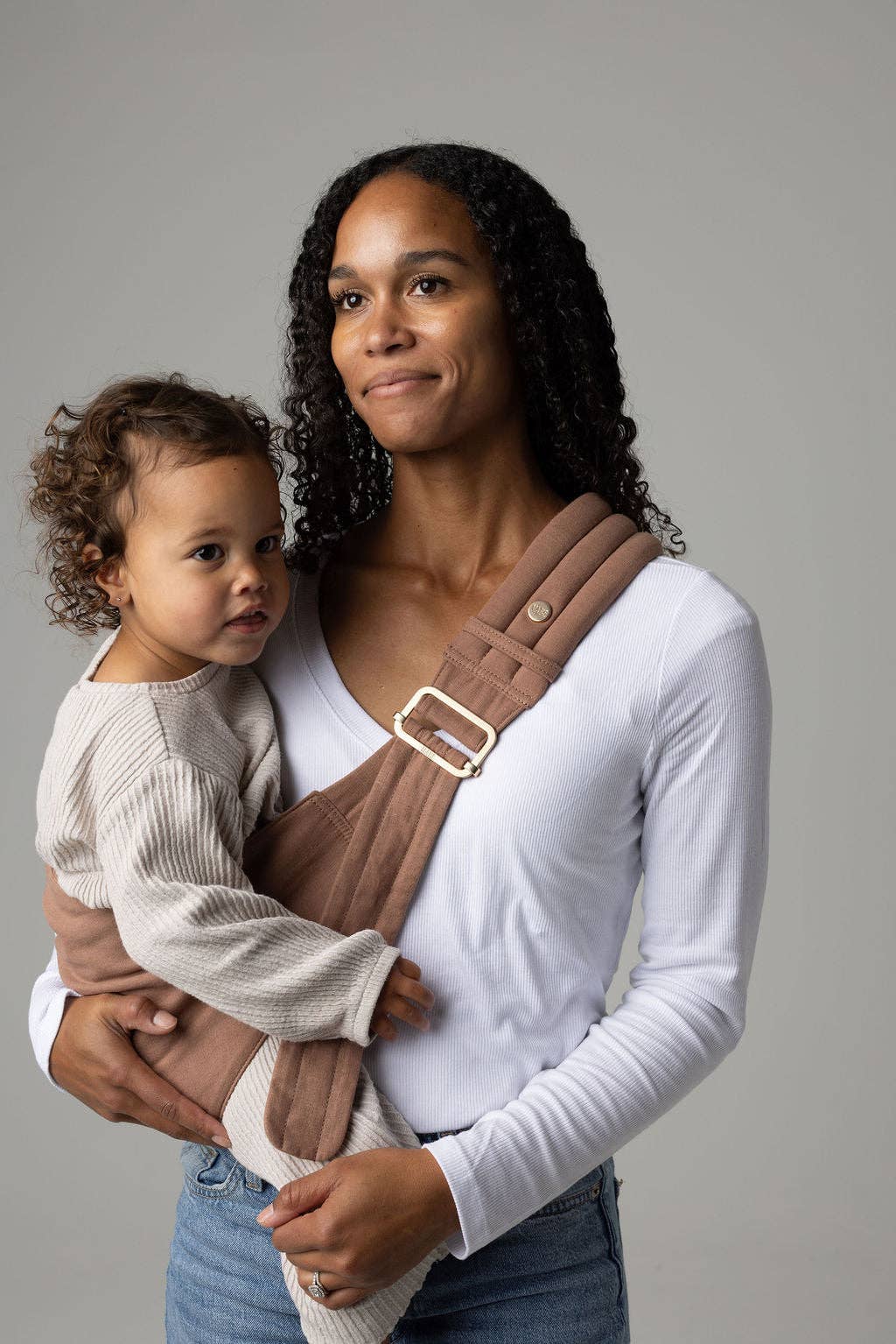 the monarch toddler sling - mocha