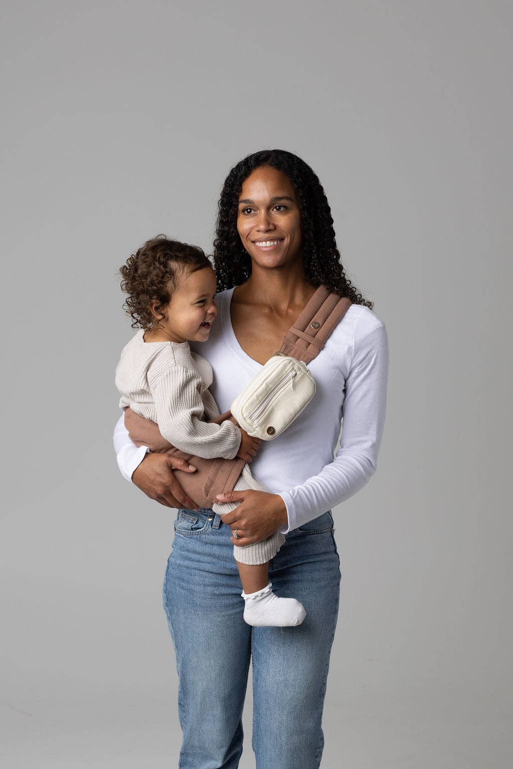 the monarch toddler sling - mocha