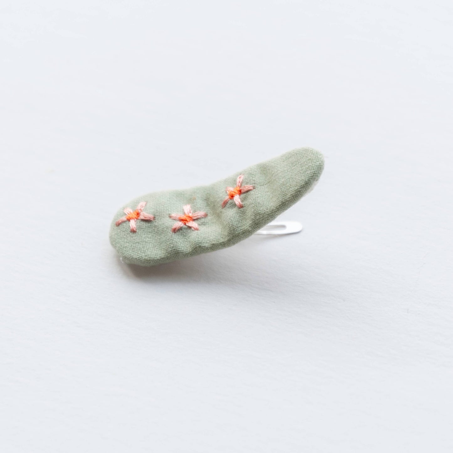 embroidered hair snap clips - sage and flower