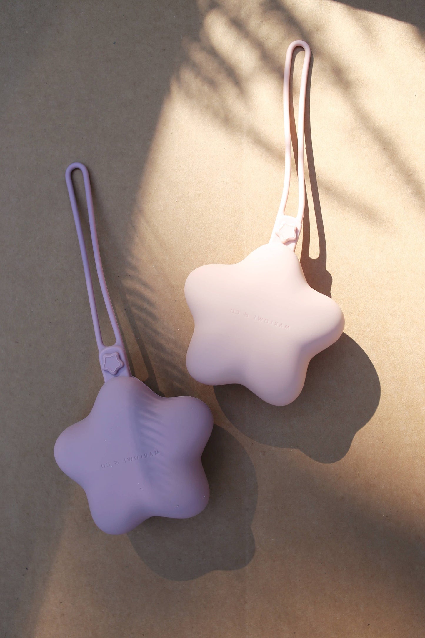 lavender/soft pink silicone pacifier case (2 pack)