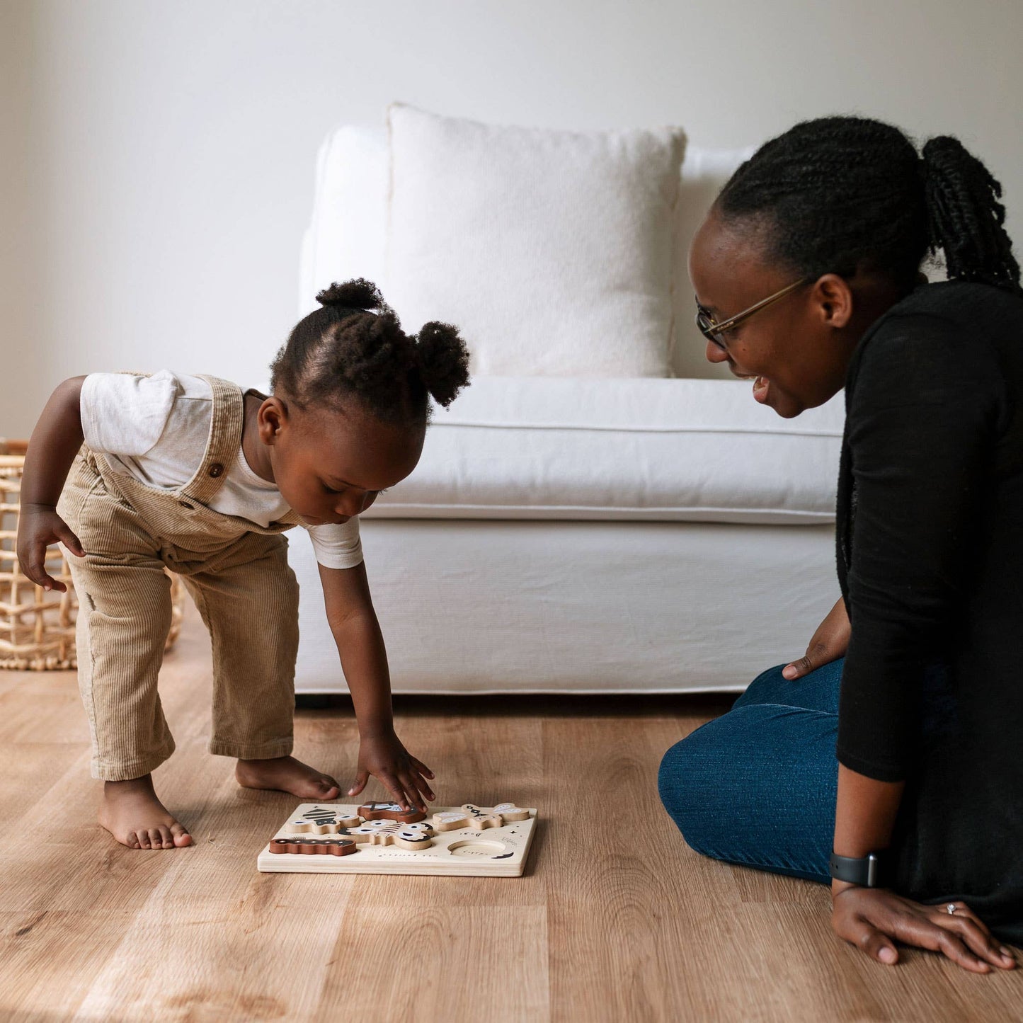 wooden tray puzzle - bugs