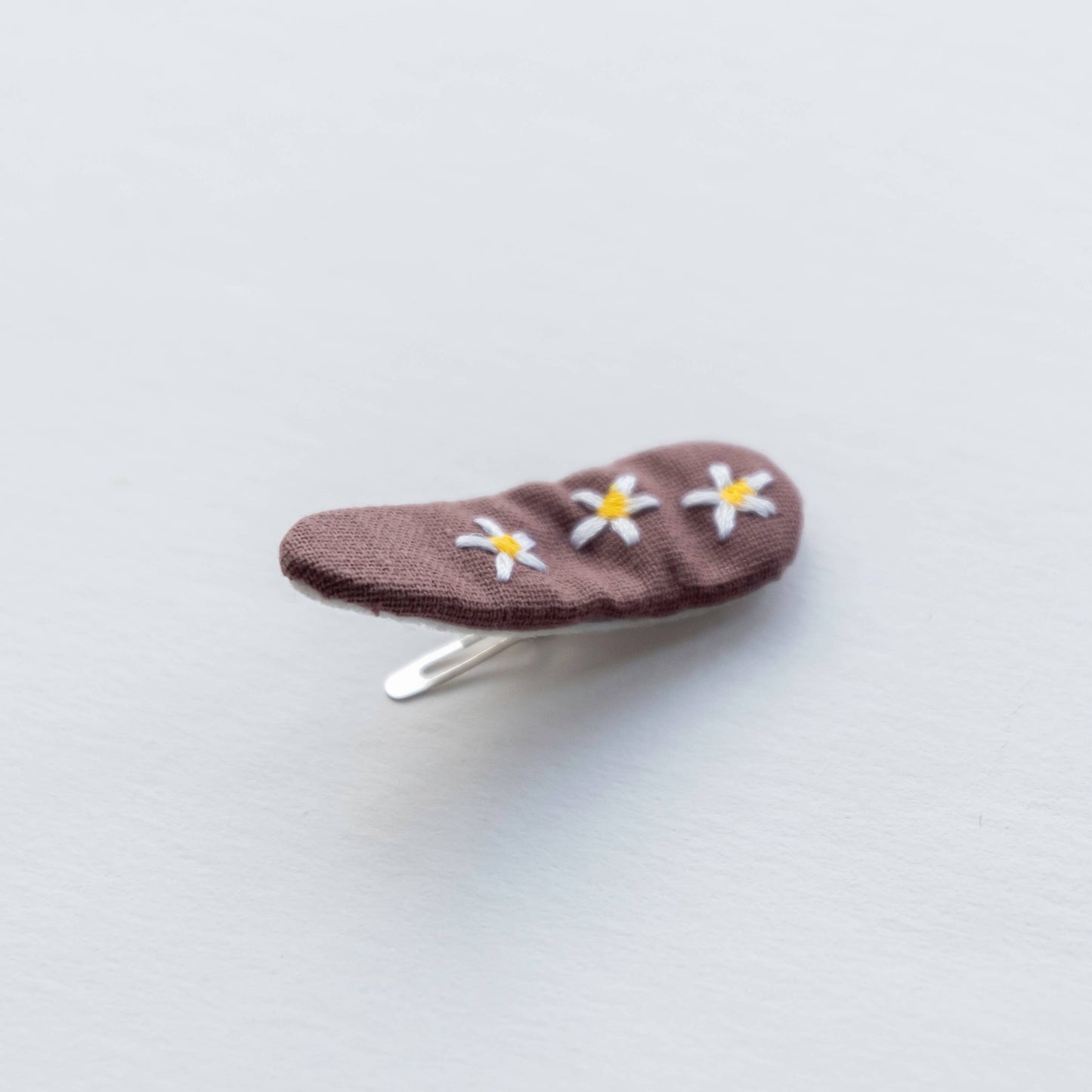 embroidered hair snap clips - brown and beige