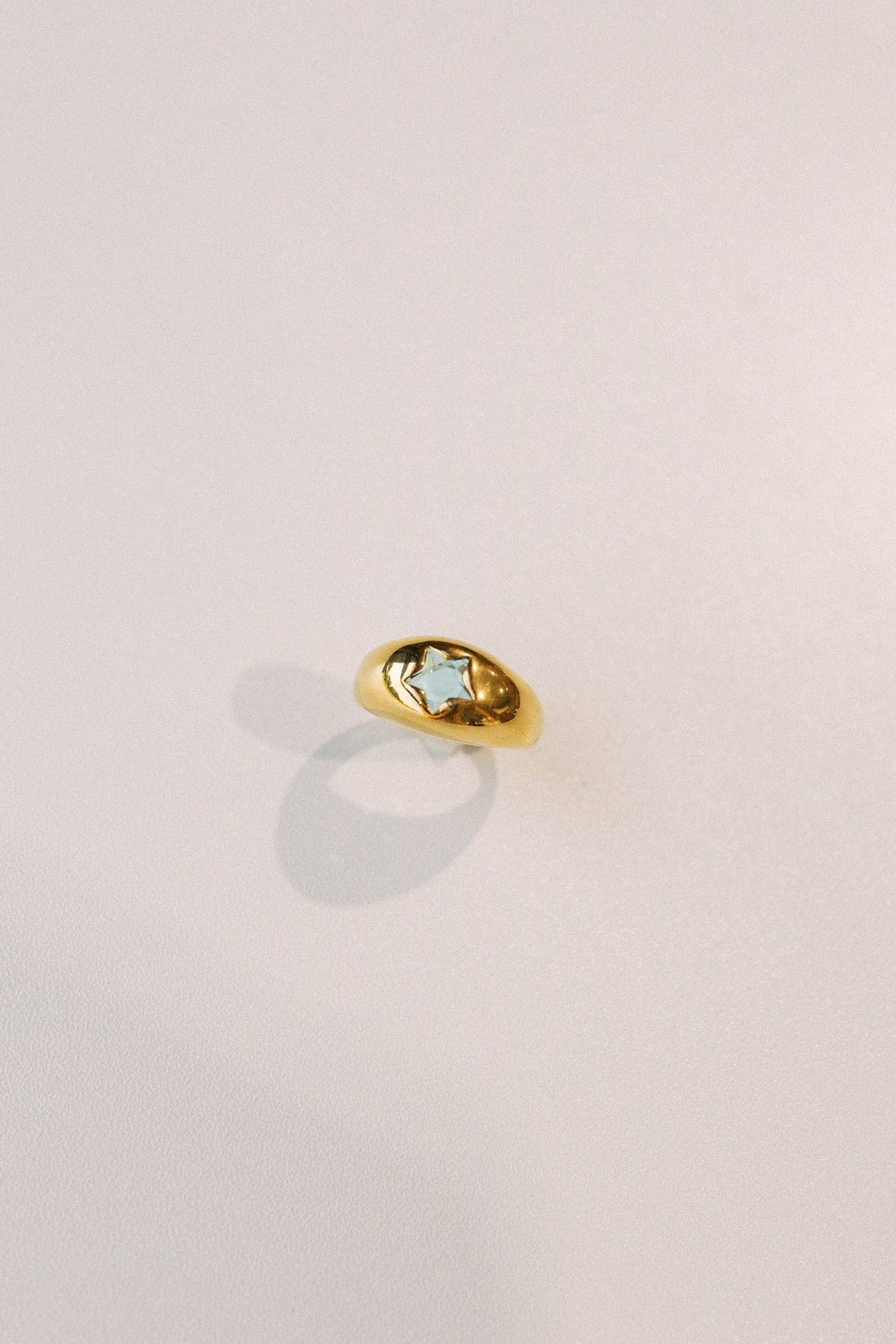 blue starglow ring: size 7