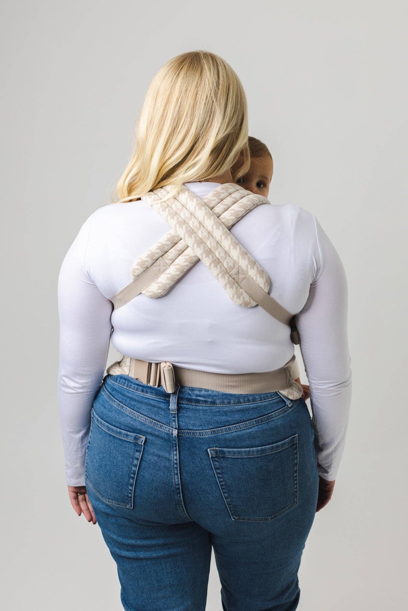 the monarch carrier - houndstooth