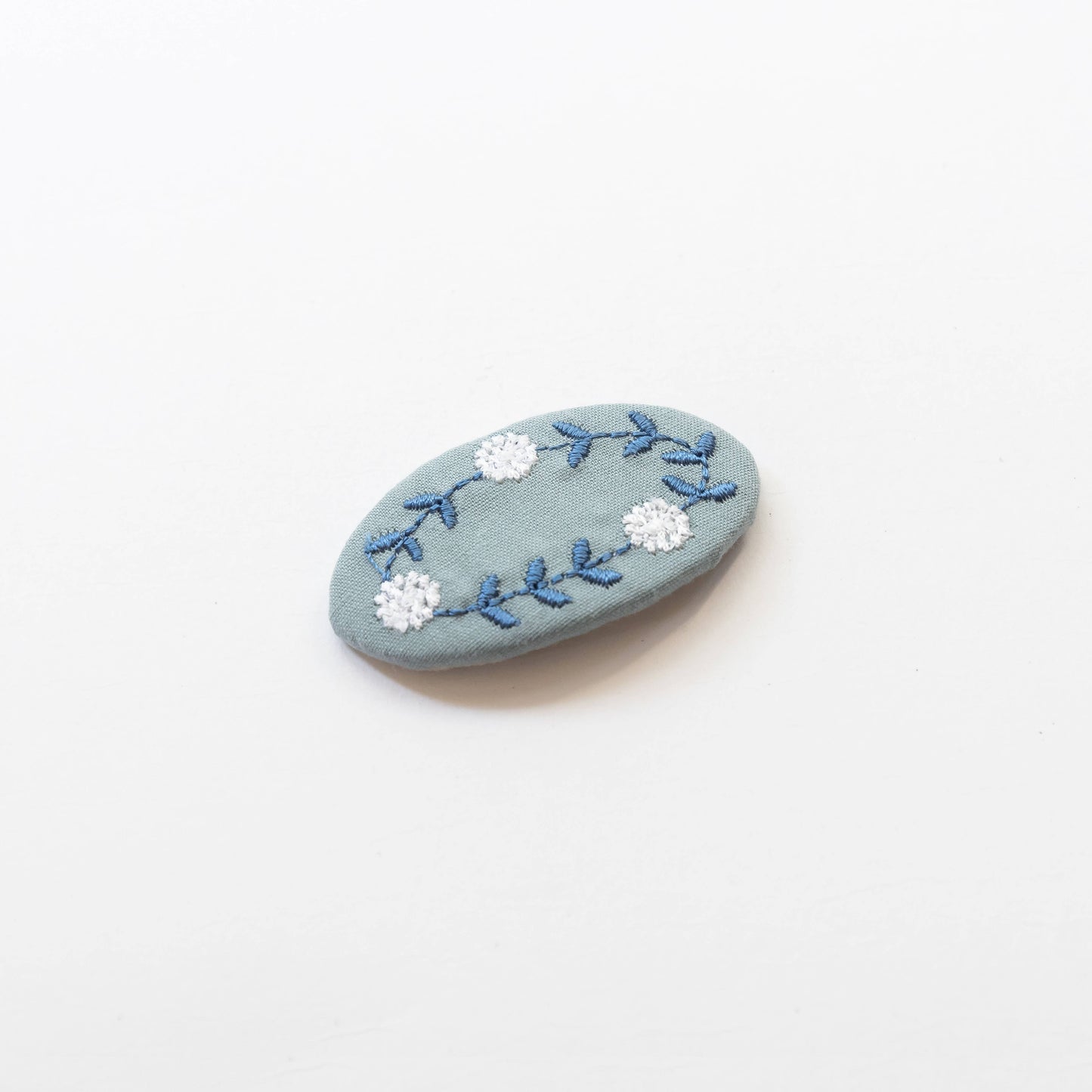 embroidered hair snap clips - blue and beige