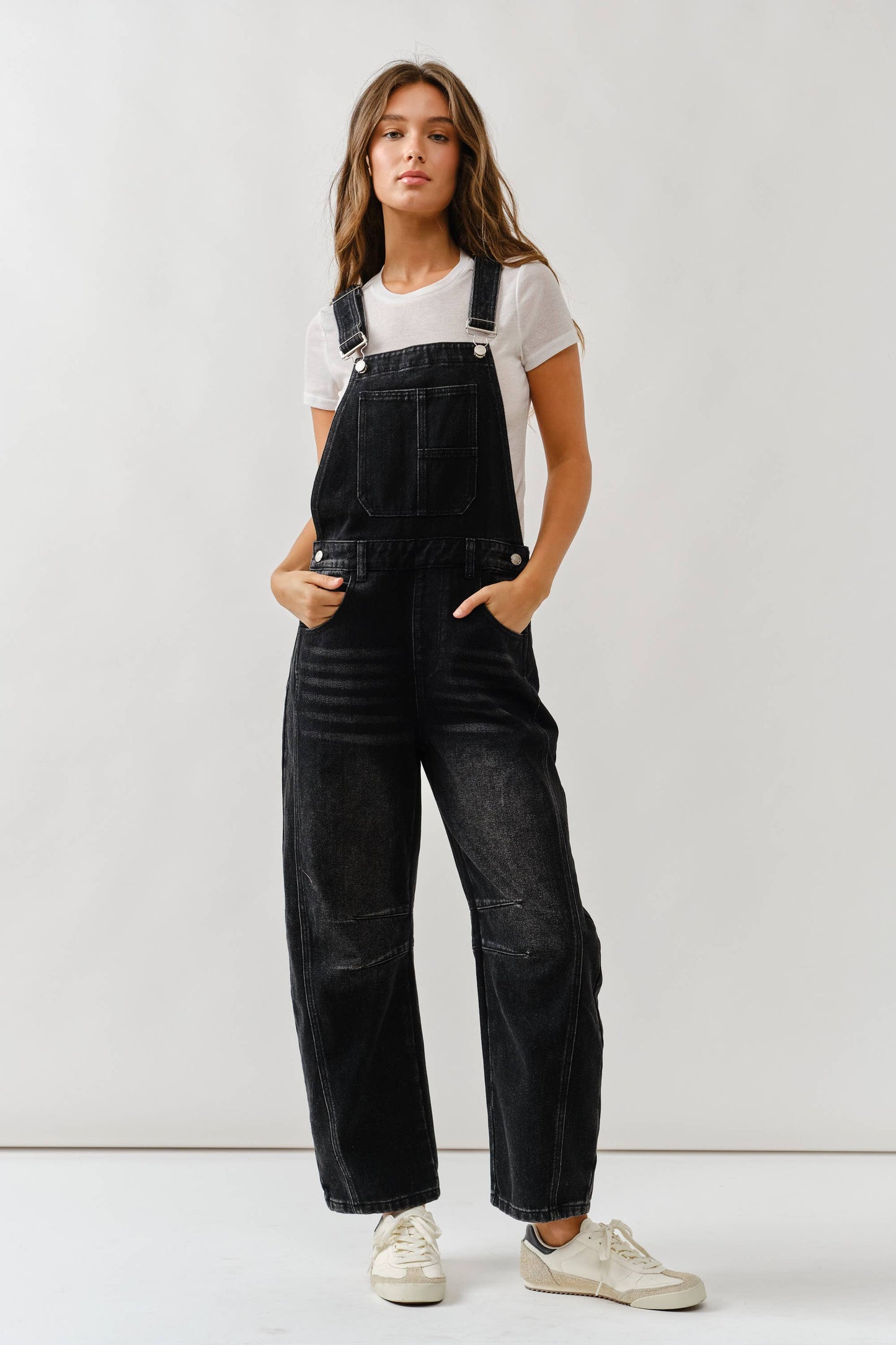 slouching relax fit denim overall