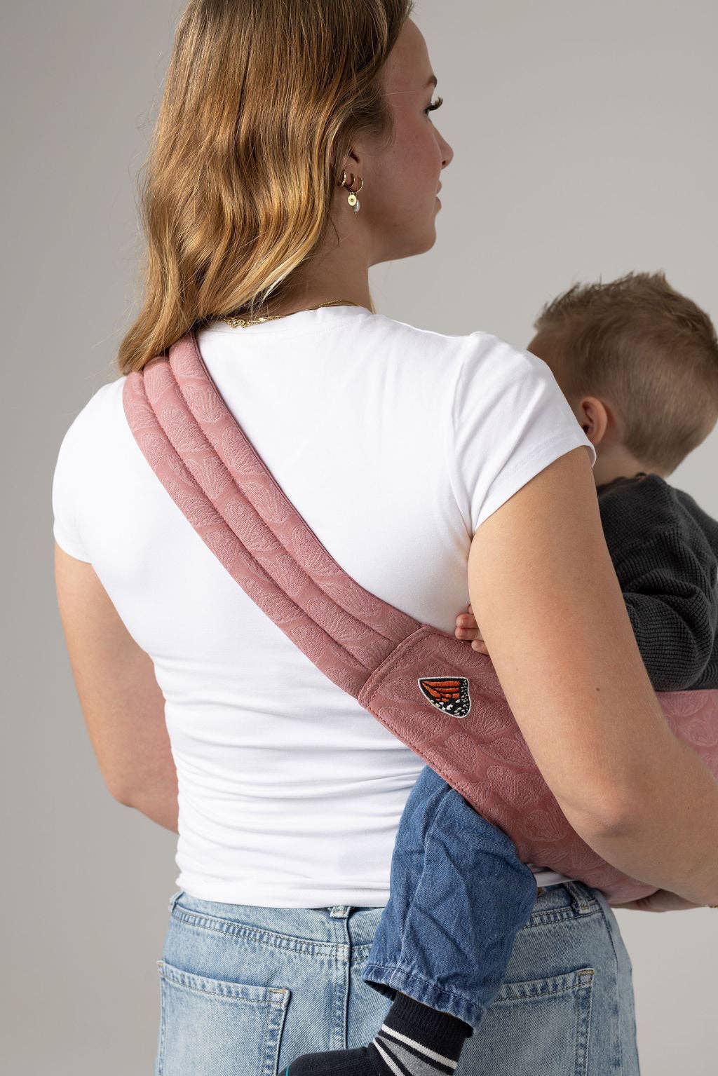the monarch toddler sling - mauve wings